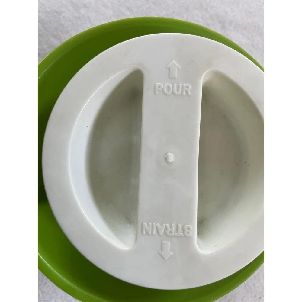 60s Lustro-Ware Pitcher Avocado Green‎ Vintage L-50 Plastic Pour Strain Lid USA
